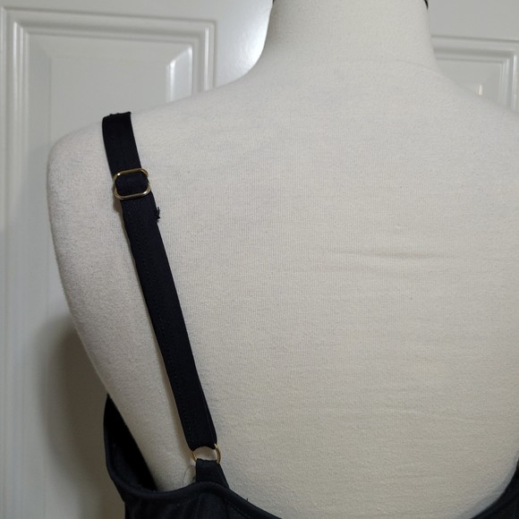 La Blanca Classic Black Women's Plus Curvy Size One Piece Swimsuit Size 20W - Picture 6 of 10